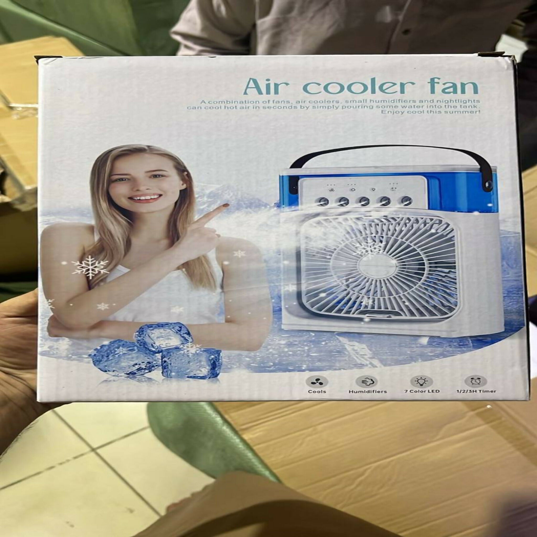 11-Inch Mist Fan with LED Light – USB Portable Cooling Fan & Humidifier