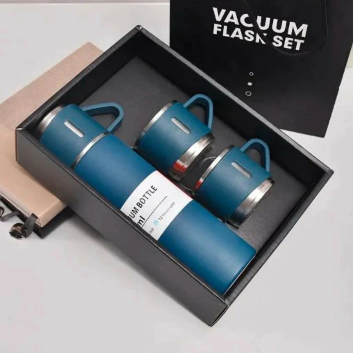 3-Cup 500ml Double-Wall Stainless Steel Vacuum Flask Set – Hot & Cold Travel Thermos