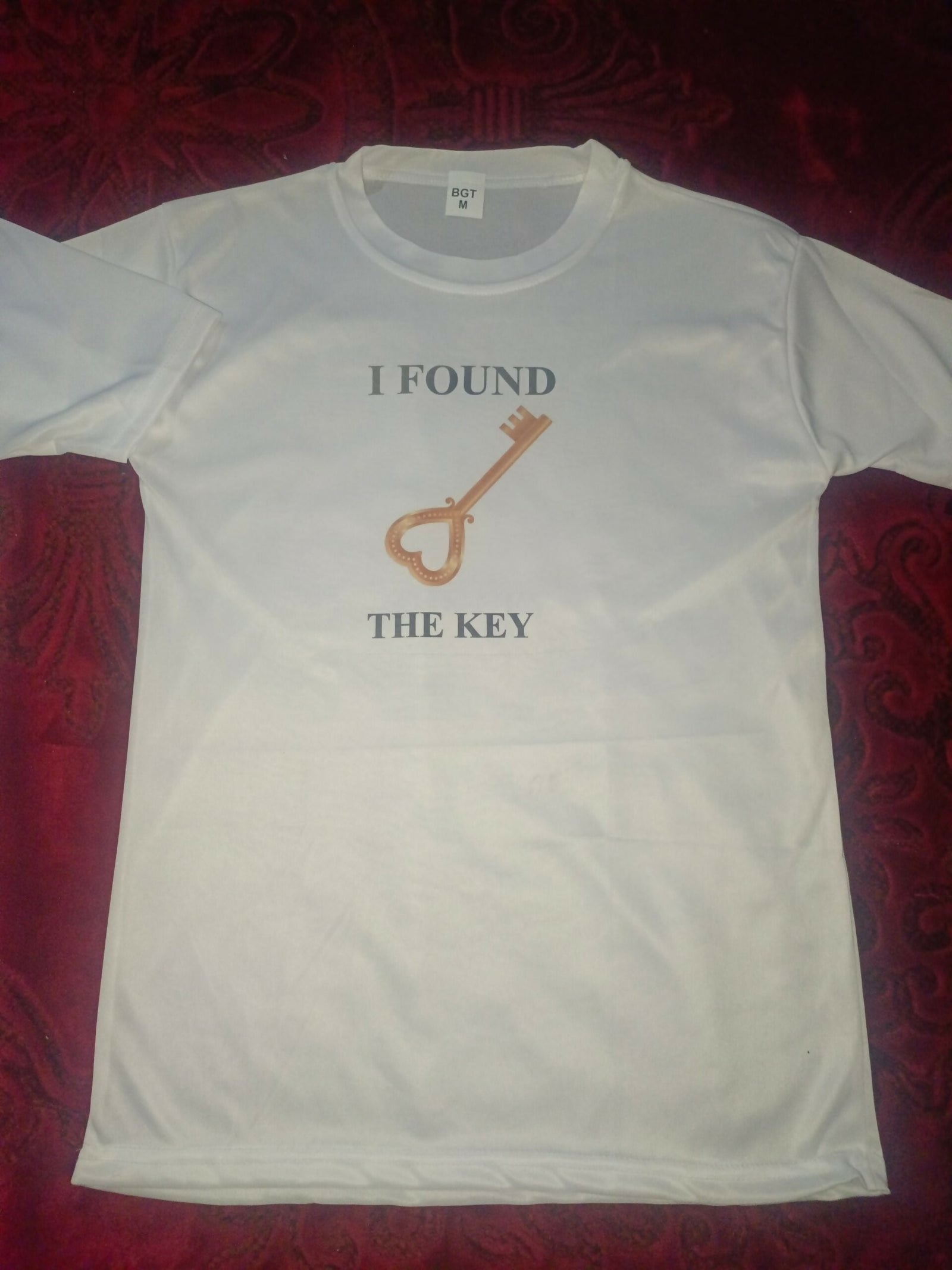 The Key & My Heart Style White T-Shirt – Key & Heart Design T-Shirts – Best Quality T-Shirts For Girls | T-Shirt For Women – T-Shirt For Men – My Heart, Small