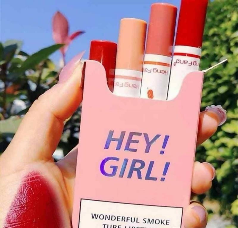 Cigarette-Shaped Matte Lipsticks