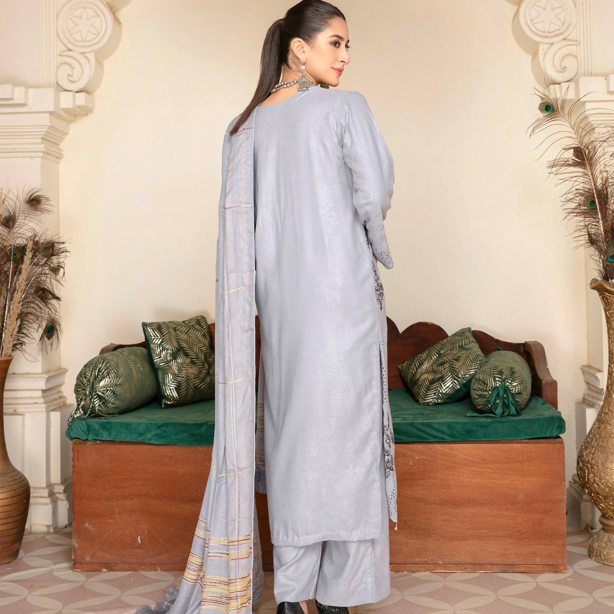 Women Unstitched Suit