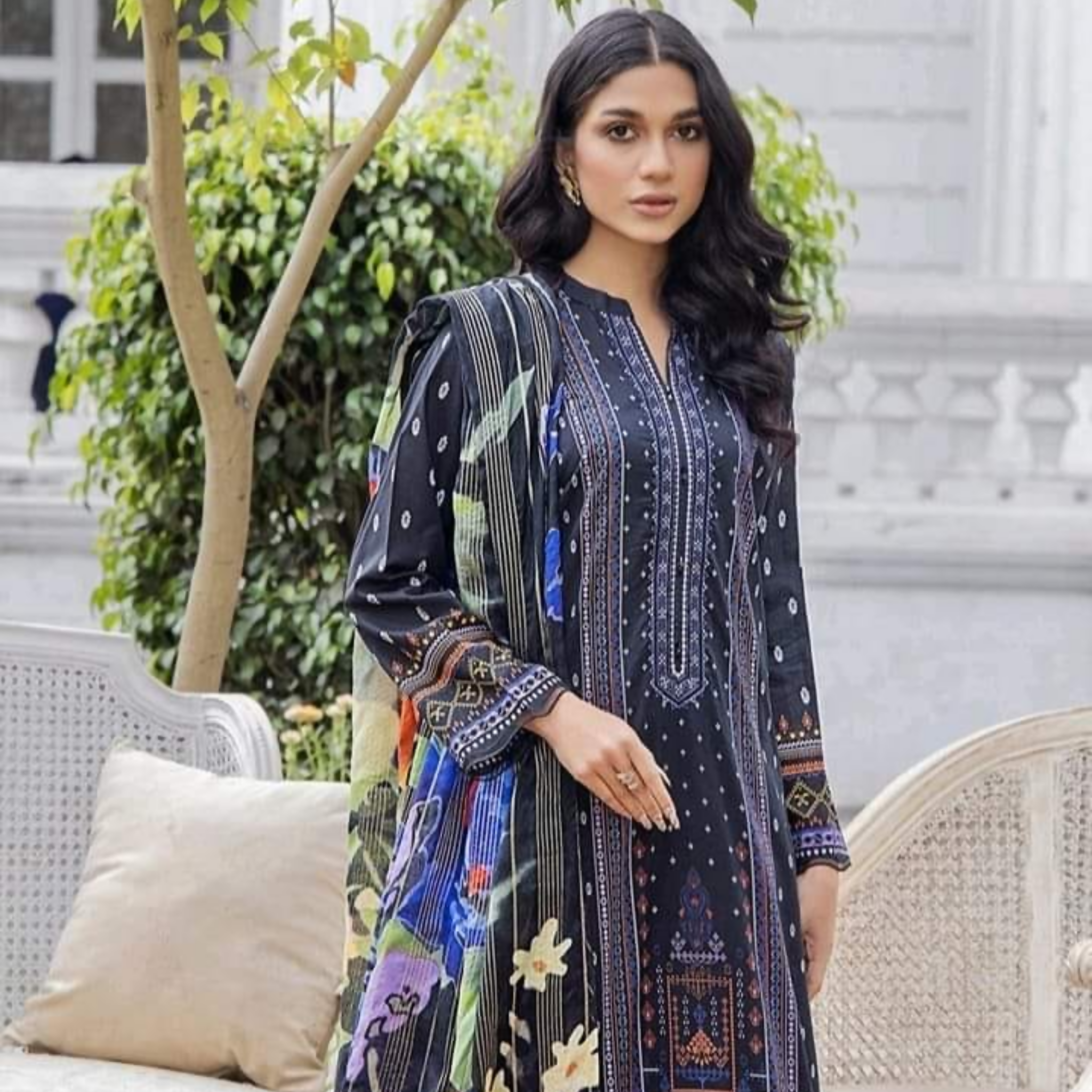 Unstitched Suit, Exquisite Embroidered Dresses, Panel Prints, Zari Taar Lawn Dupatta, for Ladies
