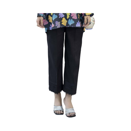 Trouser, Chic Black Cambric Trousers with Delicate Lace Accents, for Women