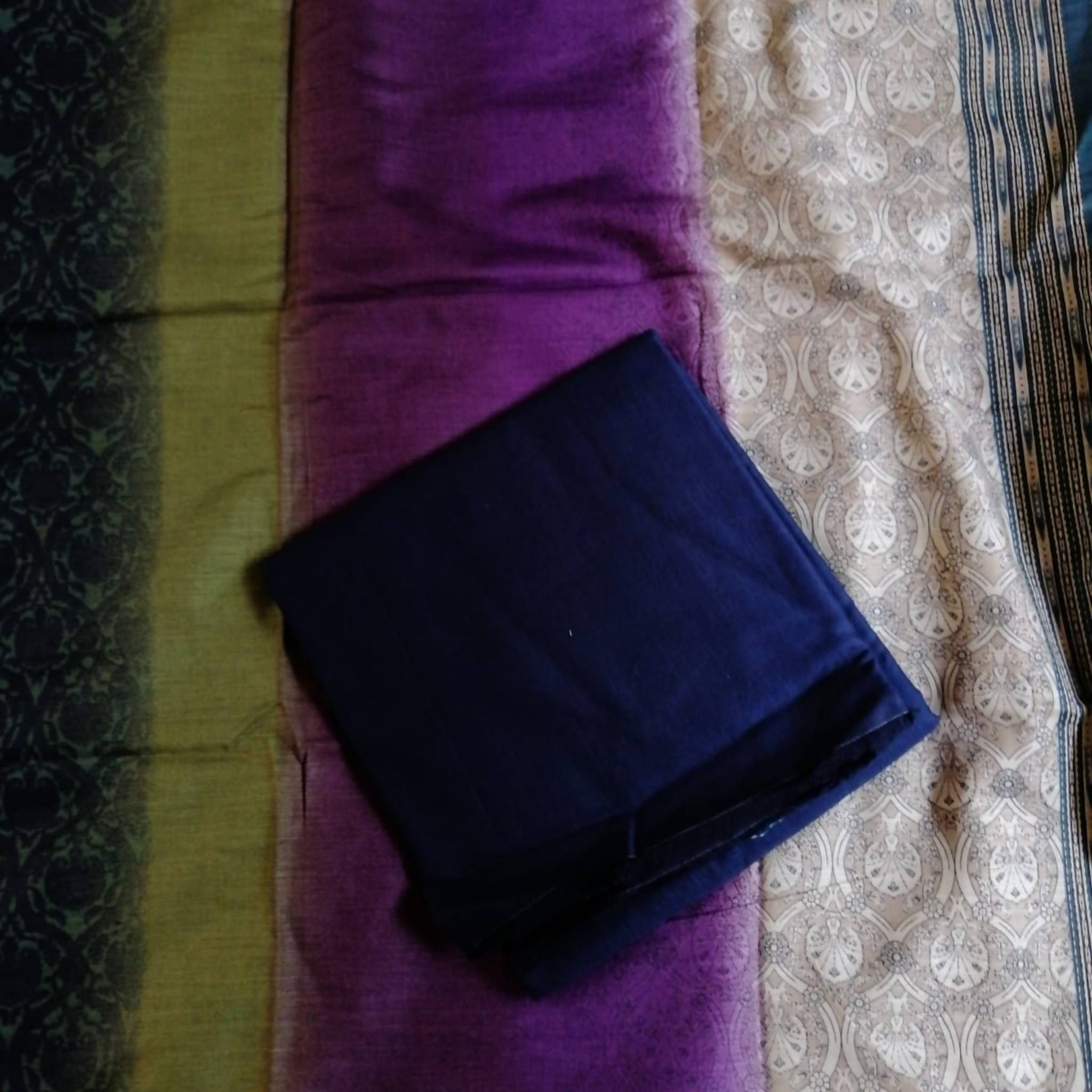 Khadder Suits, Timeless Elegance and Luxury, for Women