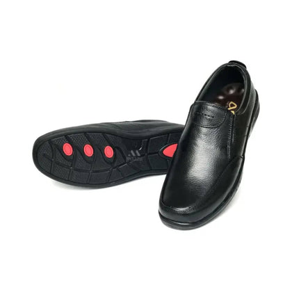 Shoes, Crafted with Quality Leather paired with Round Toe Shape, for Men