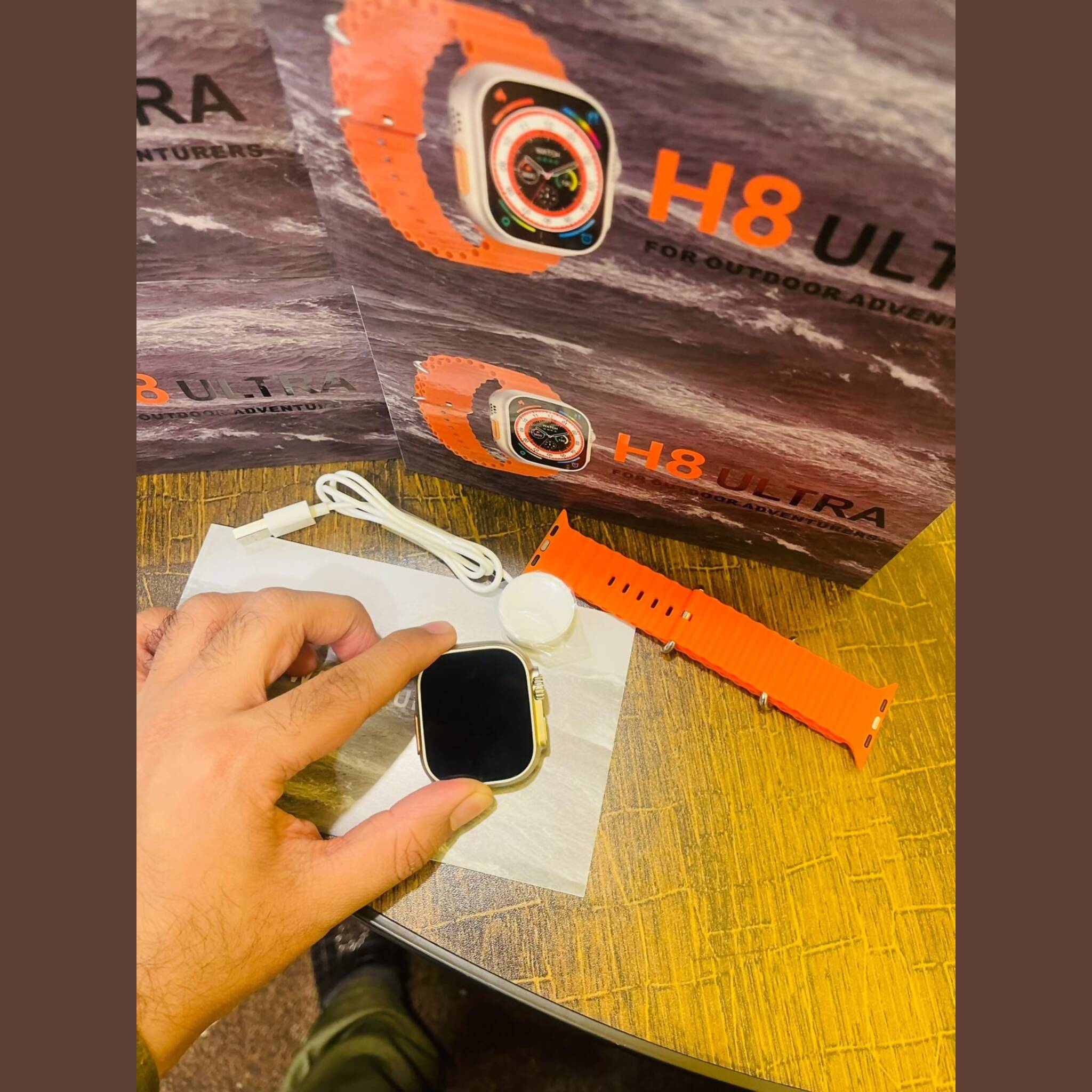 Smart Watch, H8 Ultra High-Resolution Touch Screen & Fitness Tracking