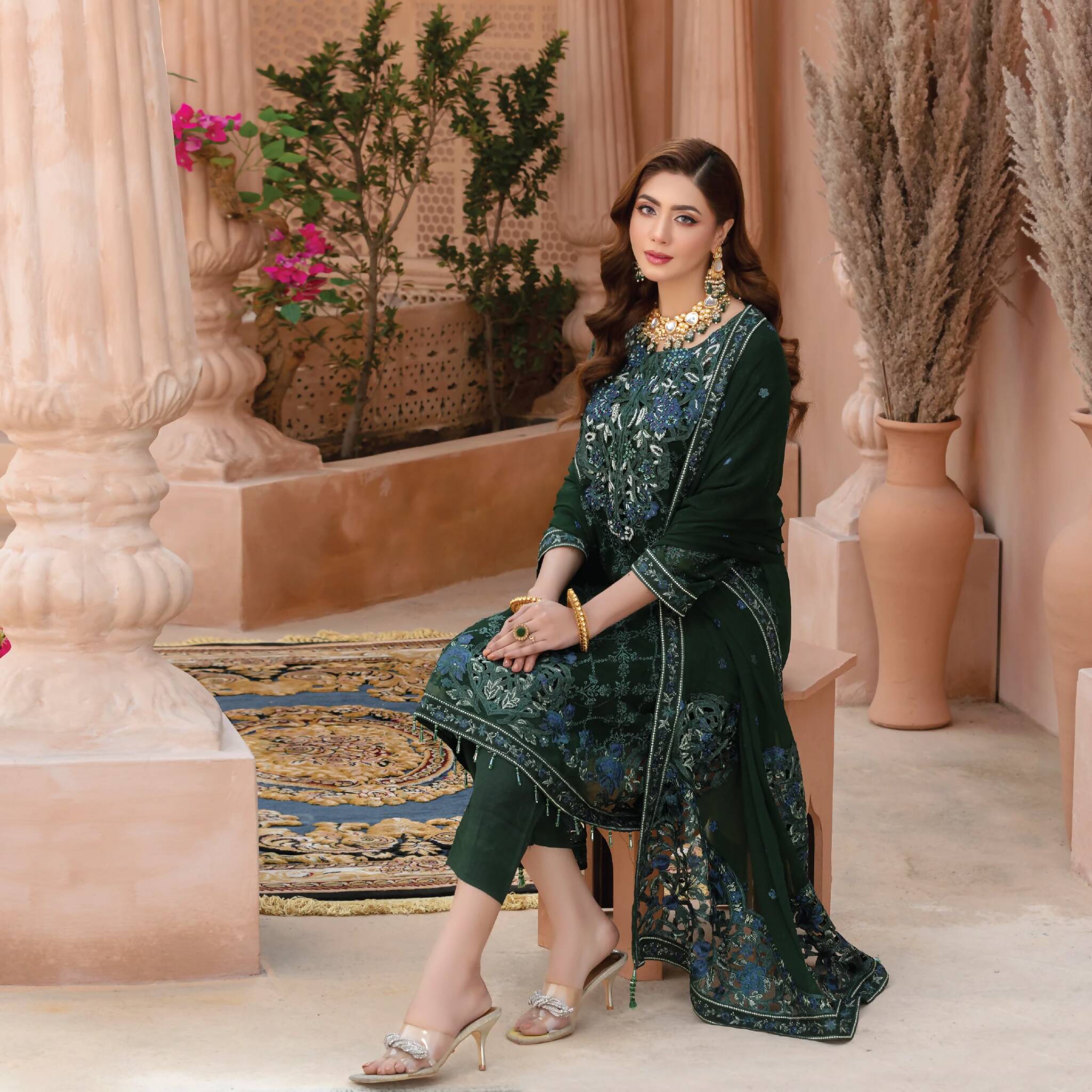 Women Crinkle Chiffon Ensemble