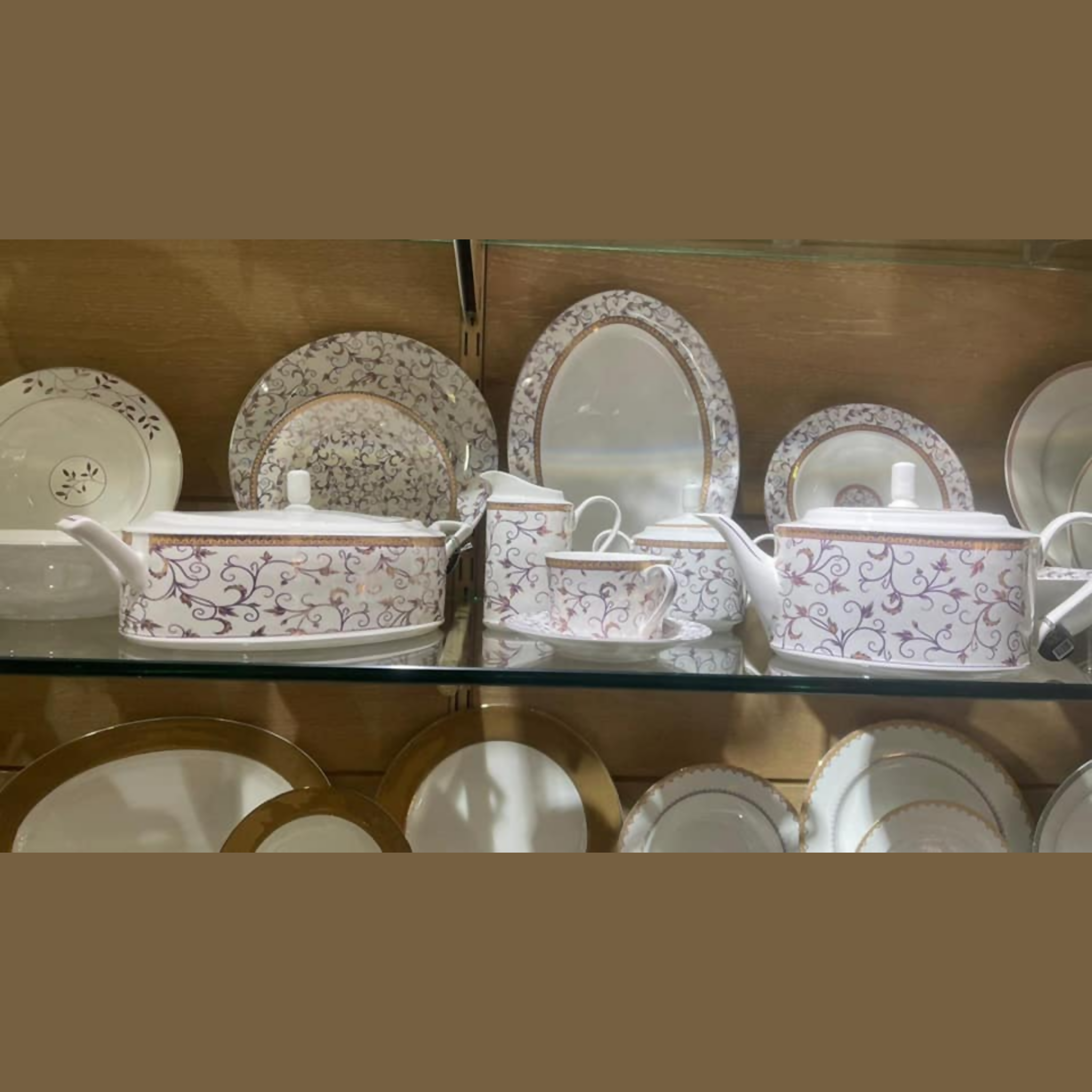 Fine Quality Bone China Dinner Set Elegant Dining for – Action